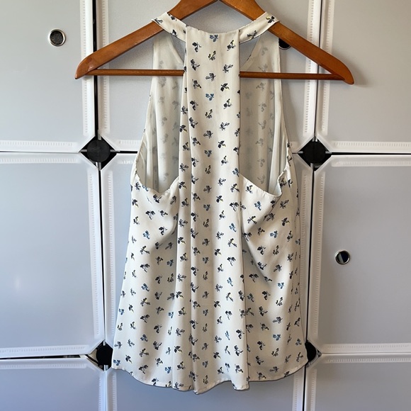 LOFT Light Blue/Gray Chiffon Tank Top - Picture 4 of 12